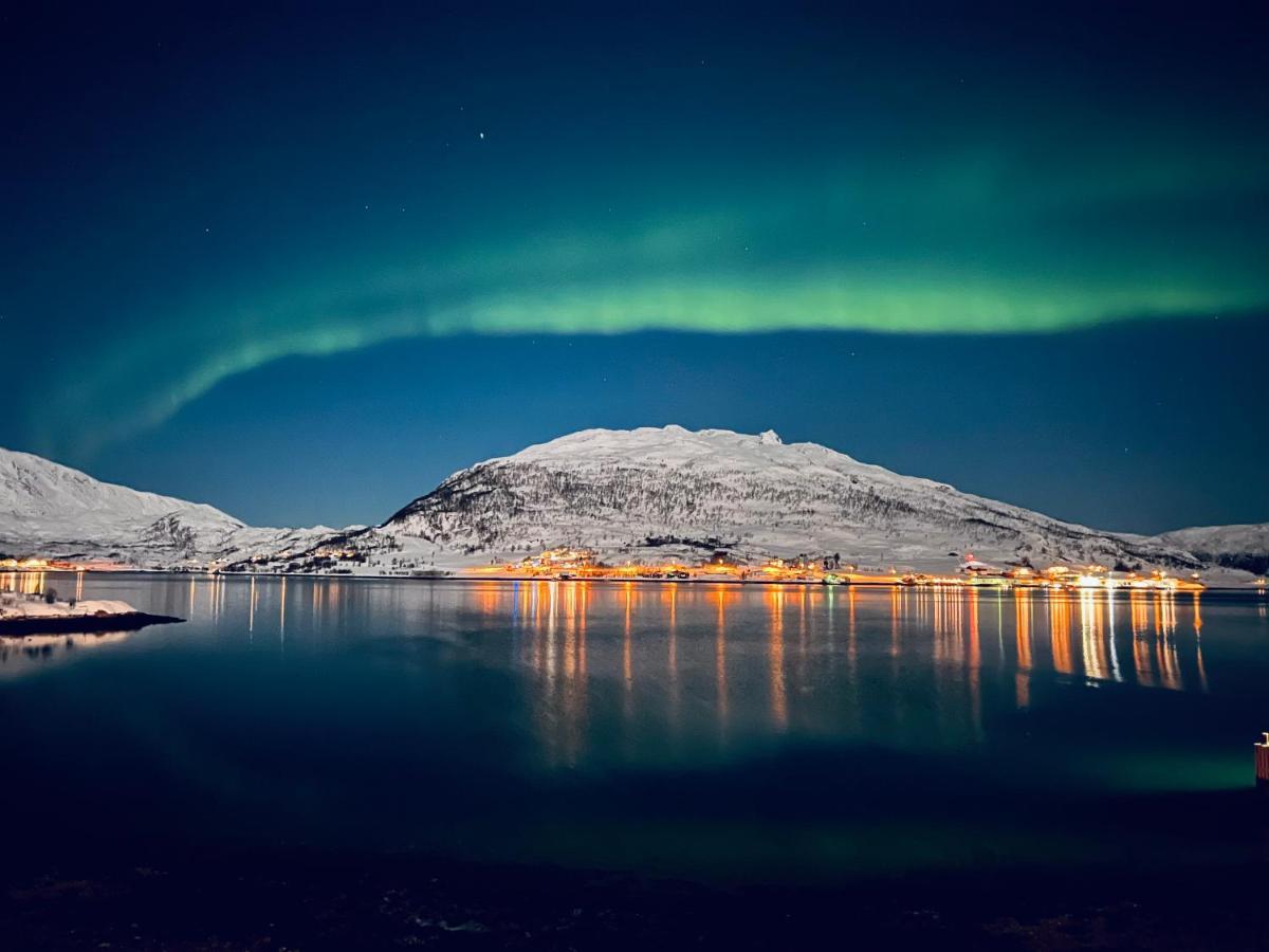 Kvaloya Apartment By The Sea Tromsø Eksteriør billede